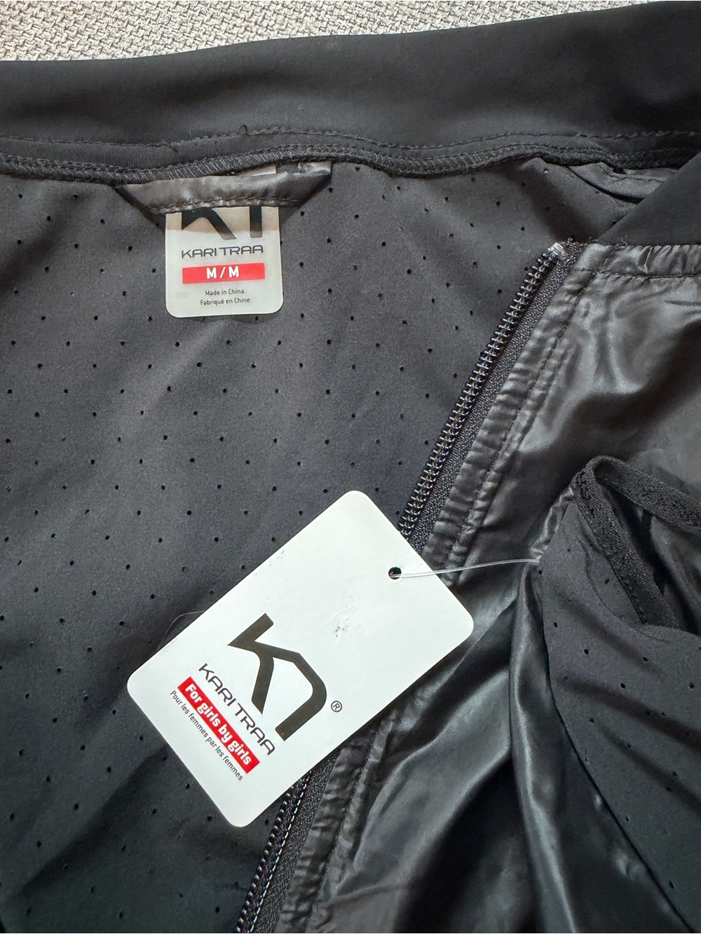Kari Traa Black Running Vest